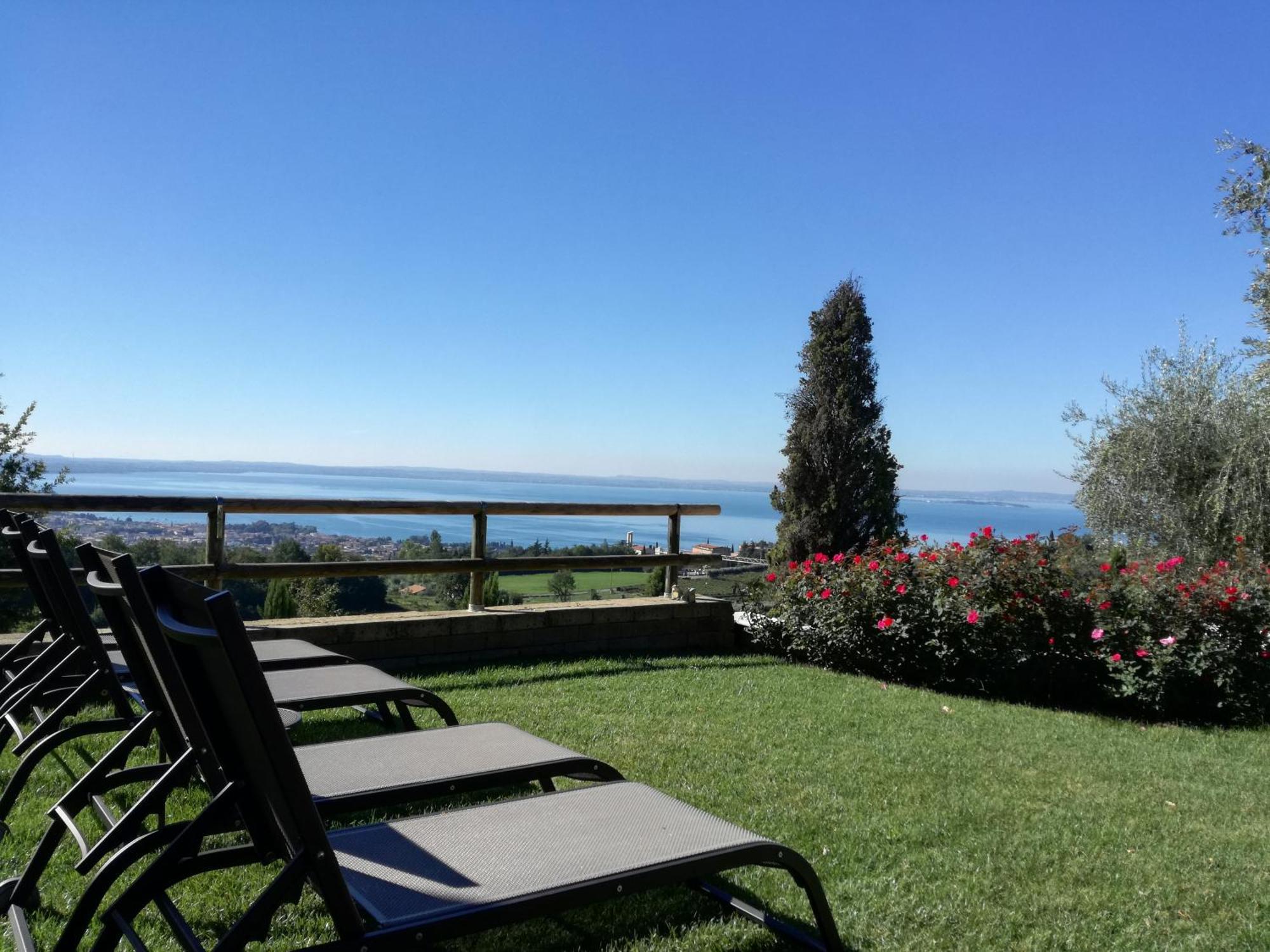 Relais Colle San Giorgio Bed & Breakfast Бардолино Екстериор снимка