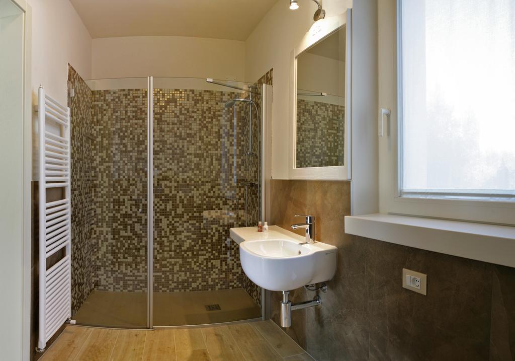 Relais Colle San Giorgio Bed & Breakfast Бардолино Стая снимка